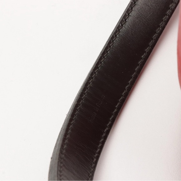 LOUIS VUITTON Petit Noé Shoulder Bag in Red and Black Epi Leather - EUC - Picture 5 of 6